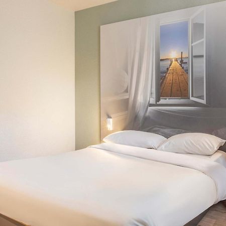 B&B Hotel Toulon La Seyne Sur Mer Exterior foto